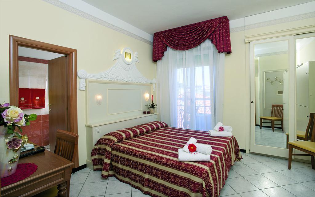 Hotel Nord Est Gabicce Mare Dış mekan fotoğraf